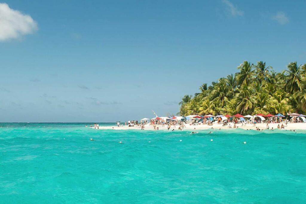 Frente A La Mejor Playa De La Isla: Vista Hermosa San Andres (San Andres and Providencia Islands)